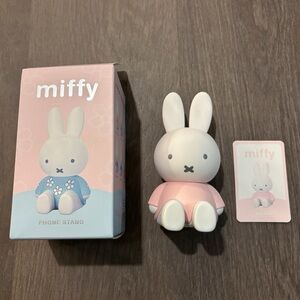 Miffy Phone Stand Blind Box Figure Pink